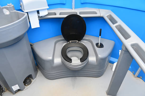 Portable Toilet Options We Offer in Millbrook, AL